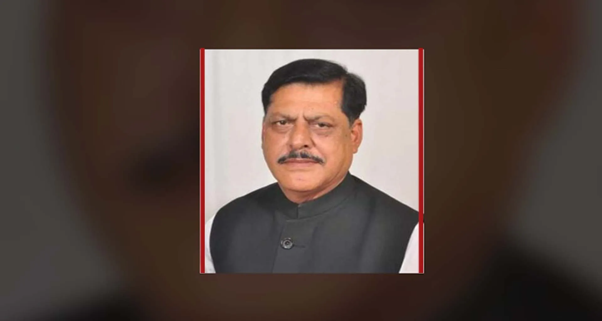 সীমান্ত দিয়ে পালানোর সময় উজিরপুরের সাবেক উপজেলা চেয়ারম্যান গ্রেপ্তার